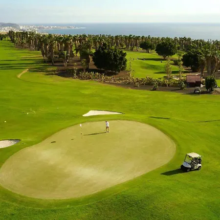 New Luxury Relaxing Holidays Golf & Sun, Apartment